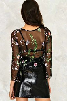 Bohemian Floral Embroidered Black Mesh Crop Top Black Mesh Crop Top, Boho Embroidery, Floral Shirts, Vest Cardigan, Short Blouses, Mesh Crop Top, Mesh Blouse, Edgy Style, Boho Lace