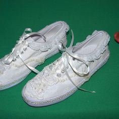 City Sneakers Lace Pearls Bling Nwob 5m. These Are New Without The Box And Appear Unused And Unworn, Ribbon For Laces, Lace, Pearls, Bling, Embroidered Flowers Super Cute And Nicely Cushioned. Why Pay Full Or Collector Prices When You Can Buy From Us For Less It's The Fairy Way. See Pictures Of The Actual Item Measurements Below. Measurements: Women's 5m Bundle With Any Other Item(S) & Get 20% Off Everything & Pay No Extra Shippings It's Posh's Bundle Magic :) White Casual Wedding Sneakers, White Casual Sneakers For Wedding, Pearls Fashion, City Sneakers, Cute Sneakers, Fashion Boho, The Fairy, Lacing Sneakers, Nike Air Force Sneaker