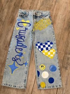 Custom Painted Jeans, Hand Painted, Spirit Jeans, Senior Jeans  **Buyer ships jeans - I paint and ship back Marvel Painted Jeans, Jean Paintings Ideas, School Spirit Jeans Ideas, Painted Jeans School Spirit Senior, Decorated Jeans School Spirit, Designs To Paint On Jeans, Spray Painted Jeans, Diy Senior Jeans, Painted Overalls School Spirit