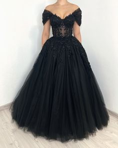 Tulle Wedding Dress With Sheer Bodice For Banquets, Tulle Ball Gown With Fitted Bodice For Banquet, Fitted Ball Gown With Boned Bodice For Quinceanera, Quinceanera Corset Dress For Prom Season With Boned Bodice, Wedding Black Boned Bodice, Tulle Ball Gown With Illusion Neckline, Prom Ball Gown With Fitted Bodice, Prom Ball Gown Corset Dress With Boned Bodice, Black Wedding Ball Gown With Boned Bodice