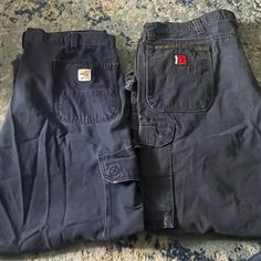 Had These For Awhile Looking To Negotiate With Anyone I Think $25 Is Fair Considering The Wrangler Are Brand New And The Carhartts Too With Some Wear On The Bottom. Carhartt Is A 42 In Waist And 30 In Length From Top To Bottom. The Wranglers Are 44 In Waist And 32 From Top To Bottom. Carhart Cargo Pants, Men’s Cargos, Carhartt Mens Fashion, Carhartt Cargos, Carhartt Cargo, Men Carhartt, Carhartt Pants, Cargo Pant, Cargo Pants Men