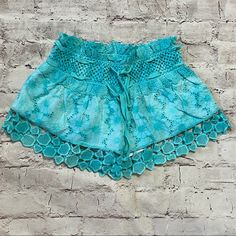 Vintage Havana Lace Macram Shorts With Drawstring. Turquoise Tie-Dye Nwt Soooo Cute! Blue Bohemian Shorts For Beach, Blue Bohemian Shorts For The Beach, Bohemian Blue Shorts For Beach, Bohemian Blue Shorts For The Beach, Light Blue Beach Shorts With Elastic Waistband, Blue Beachy Cotton Bottoms, Beachy Blue Cotton Bottoms, Bohemian Blue Bottoms For Summer, Summer Bohemian Blue Bottoms