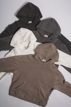 We took all the best parts of our favorite vintage hoodies to make the essential hoodie with a lived-in feel. This hoodie features a standard, slightly cropped fit, and dropped shoulder in a 12oz brushed cotton terry fabric. Pair it with our Core Sweatpant or Sweatshort to complete your matching lounge set. 100% ORGANIC COTTON 12 OZ BRUSHED TERRY STANDARD FIT GARMENT WASHED 100% Cotton Hoodie, Guys Sweatshirts, Vintage Zip Up Hoodie, Elwood Clothing, Denim Sweatpants, Matching Sweat Set, Blank Hoodies, Clothes Hoodie, Matching Lounge Set