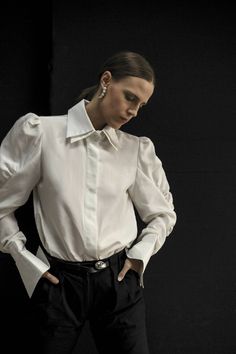 The Pure Silk White Cuffs Blouse is made from signature silk that brings out a luminosity in the ice cream white. It has a gender bender silhouette and finished with double cuffs and collar details. It's designed to be worn with coordinating pieces in the collection. Wear it with our cufflinks to uplift the look or fasten it with a lined small button.Composition: 100% pure silkTrimming: 100% silk lined buttonsModel is 179 cm tall and wears M sizeRuns true to sizeDry clean onlyIron steamingDo not Silk Shirt Pattern, White Blouse Dress, Linen Kimono, Collar Details, White Shirts Women, Shirt Detail, Vintage Couture, Silk Shirt, The Ice