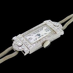 Art Deco Ladies, Cocktail Watch, Art Deco Watch, Watch Making, Antique Costume Jewelry, Sea Jewelry, Gold Cocktail, Sparkling Diamond, Deco Vintage