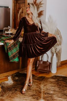 Western Ootd, Brown Velvet Dress, Fall Party Dress, Cider Tasting, Luxe Dress, Green Velvet Dress, Velvet Mini Dress, Junior Fashion, Tan Boots