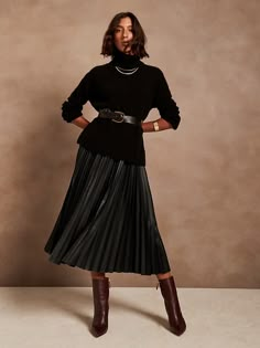 Pleated Vegan Leather Midi Skirt | Banana Republic Fit And Flare Skirt Outfit, Edgy Corporate Fashion, Flared Skirt Outfit, Pleated Leather Skirt Outfit, Long Pleated Skirt Outfit, Leather Skirt Outfit Winter, Flare Skirt Outfit, Black Pleated Skirt Outfit, Pleated Midi Skirt Outfit