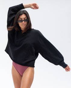 For sport, court and airport— naturally breathable, preshrunk, cozy. This full length sleeve and oversized crew neck makes you look put together but feel like you’re at home, you won’t know how you lived without it. Oversized Athleisure Activewear, Oversized Athleisure Activewear For Loungewear, Sporty Crew Neck Relaxed Fit Sweatshirt, Sporty Relaxed Fit Crew Sweatshirt, Oversized Sporty Crew Neck Sweatshirt, Relaxed Fit Athleisure Sweater, Athleisure Sweatshirt With Relaxed Fit And Long Sleeves, Black Athleisure Sweats For Everyday, Athleisure Long Sleeve Sweatshirt With Relaxed Fit