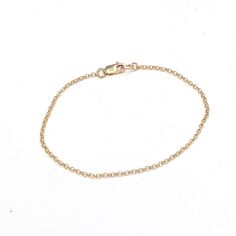 Bracelets for Women, Simple Chain Bracelet, Gifts for Women This dainty gold chain bracelet is stylish and perfect for everyday. Wear one or stack it with your favorite bracelet! Choose your favorite chain style. D E T A I L S -one gold filled bracelet -14kt gold filled -Choose your style of chain -A high quality shimmering link chain with a premium lobster clasp. LENGTH - Please select from the drop down selection. - Fits most sizing: 6.5 inches small 7.0 inches medium 7.5 inches large ∙ EXTRA Adjustable Simple Gold Bracelet, Dainty Gold Chain Bracelet For Gift, Dainty Gold Chain Bracelet Gift, Minimalist Rose Gold Bracelet With Gold Chain, Minimalist Gold Plated Charm Bracelet For Everyday, Minimalist Adjustable Gold Bracelet With Delicate Chain, Minimalist Bracelet With Delicate Chain, Delicate Adjustable Gold Chain Bracelet, Minimalist Gold Bracelet With Delicate Chain