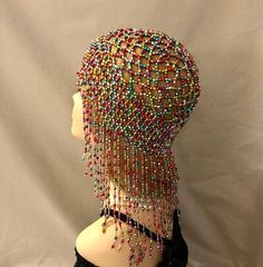 1920s style FULLY Beaded Multi-Color Mardi Gras Fringe FLAPPER Head cap skull headpiece Gatsby Art D Skull Headpiece, Flapper Accessories, Gatsby Art, Deco Beads, 1920s Style, Long Pearl Necklaces, 20s Fashion, Long Fringes, 1920s Fashion