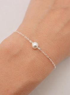 Single Tiny Pearl Bracelet, Sterling Silver Floating Pearl Minimalist Bridesmaid Bracelet 0319 Dainty Pearl Bracelet, Minimalist Bridesmaid, Floating Pearl Necklace, Minimalist Necklace Gold, Single Pearl, Bracelet Christmas, Group Gifts, Gold Pearl Necklace, Bridesmaid Bracelet