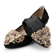 PRICES MAY VARY. Womens Ballerina Flats,use sequin cloth upper,non-slip rubber sole,Soft breathable microfiber inner lining production.womens flat shoes material is pliable and moves with the foot for a customized feeling fit. Women Wedding Flat Shoes,Decorated with Bowknot Rhinestones,Beautiful,Elegant and Fashionable,Pointed Toe Shoes Shape,it's Just Shiny Enough To Be Eye Catching Without Being Too Gaudy. Slip on Flats for Women Dressy Comfortable,can fold into a small size, perfect for your Wedding Flat Shoes, Foldable Ballet Flats, Flats For Women, Wedding Shoes Flats, Wedding Flats, Rhinestone Shoes, Dress Flats, Womens Ballet Flats, Shoes Dress