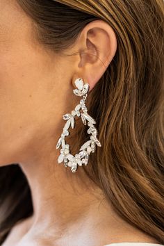 A side shot of this crystal and opal silver plated earring is the perfect statement piece to complete your bridal look Gala Earrings, Beautiful Evening Dresses, Beautiful Evening, Dainty Earrings, Evening Dress, Silver Earrings, Evening Dresses, Opal, Most Beautiful