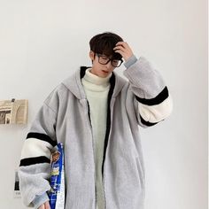 Aesthetic Outfits For Women, Sports Dresses, Trendy Aesthetic Outfits, Beauty And Cosmetics, Y2k Aesthetic Fashion, Aesthetic Clothing Stores, Generation Z, Trendy Aesthetic, Mens Winter Coat