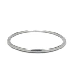 Adorn your wrist with these stylish, silver stainless steel bangles (3mm). Perfectly versatile, they'll never tarnish and can withstand any nicks or scratches. Plus, stainless steel is hypoallergenic, making it a great option for those with sensitive skin (no more green marks!). Choose from an 8 inch or 9 inch bangle, and don't forget to measure for the perfect fit (a string and ruler should do the trick!). And the cherry on top? Your bangles will arrive in a cute satin pouch, ready for gifting Modern Stainless Steel Round Bangle, Silver Stainless Steel Bangle With Polished Finish, Everyday Metal Bangle, Everyday Round Stainless Steel Bangle, Everyday Stainless Steel Round Bangle, Minimalist Silver Stainless Steel Bangle, Modern Stainless Steel Bangle For Everyday, Classic Nickel-free Round Bangle, Minimalist Round Stainless Steel Bracelets