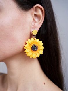 Sunflower Light Weight Large Yellow Earrings - Froppin Large Dangle Earrings, Flower Dangle Earrings, Cherry Earrings, Sunflower Earrings, 2 Earrings, Jewelry Care Instructions, Snowy Winter, Professional Jewelry, Yellow Earrings