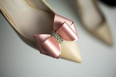 Powder Pink Bridal Shoe Clips, Rhinestone Shoe Clips, Blush Wedding Shoes, Handmade Shoe Clips, Mothers Day, Blush Wedding Shoe Clips With our handmade shoe clips you can change the look of many shoes and express your individual style and personality. If you're looking for handmade, glamorous and very feminine shoe accessories these Big 3D Bows - Powder Pink Glamour are a perfect choice! It's our original project, 100% handmade of shimmering powder pink fabric which is thick, very soft, durable Elegant Embellished Bridesmaid Wedding Shoes, Elegant Embellished Wedding Shoes For Bridesmaid, Pink Embellished Wedding Shoes For Formal Occasions, Elegant Pink Wedding Shoes For Bridal Shower, Elegant Rhinestone Shoe Clips For Wedding, Elegant Pink Shoe Clips For Party, Gold Rhinestone Shoe Clips For Wedding, Pink Bridal Shoes, Blush Wedding Shoes