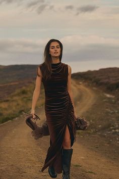 BHLDN Francesca High-Neck Stretch Velvet Maxi Dress Brown Wedding Guest Dress, Woman In Her 30s, Velvet Dresses Outfit, Maid Of Honor Dresses, High Neck Midi Dress, The Perfect Marriage, Velvet Dress Long, Bridesmaid Dress Ideas, Sweet Revenge