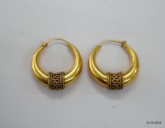 ethnic sterling silver gold vermeil gold gilded earring pair from rajasthan india. nice handmade design good for jewelry collection.size - 3.2 cm(1.26")weight - 12.5 gramsmaterial - Good Silver with gold plate. Temple Jewelry Hoop Earrings For Festivals, Gold Brass Earrings In Temple Jewelry Style, Gold Temple Jewelry Earrings Made Of Brass, Gold Brass Temple Jewelry Earrings, Round Temple Jewelry Hoop Earrings For Festivals, Temple Jewelry Round Hoop Earrings For Festivals, Crescent Yellow Gold Brass Earrings, Crescent Shaped Yellow Gold Brass Earrings, Crescent-shaped Yellow Gold Brass Earrings