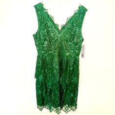 Lightweight, Emerald Green Daytime Dress With A Floral Print Lace Pattern. Garment Is Soft And Fitting However Flows Along With You. 100% Nylon Outer Shell While The Interior Is 97% Polyester And 3% Elastane. Garment Also Has A Fully Functioning Back Zipper And Is Brand New With Original Tags. Free Shipping To The First Lucky Person To Stop By My Closet And Grab It! <3 Green Lace V-neck Dress, Daytime Dress, Daytime Dresses, Lace Mini Dress, Lace Pattern, Emerald Green, Emerald, Floral Print, Floral Prints