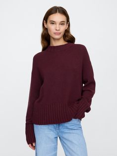 Ribbed Crew Neck Sweater For Layering, Fall Crew Neck Knit Sweatshirt, Fall Cropped Crew Sweater With Ribbed Cuffs, Fall Crew Cropped Sweater With Ribbed Cuffs, Ribbed Crew Neck Sweater For Fall, Cozy Cropped Sweater With Ribbed Crew Neck, Cozy Cropped Sweater With Crew Neck And Ribbed Cuffs, Cozy Cropped Sweater With Ribbed Collar, Ribbed Crew Neck Cropped Sweater For Winter