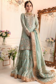 Tissue Dupatta, Dabka Work, Designer Outfit, Stylish Short Dresses, Desi Clothes, Short Shirt, Pakistani Wedding Dresses, Wedding Bridal Party, Boutique Dress Designs