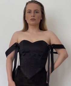 Introducing our stunning corset! This gorgeous corset not only covers your tummy, but also emphasizes your curves, highlighting your bust and reducing your waistline. Whether you are dressing for a special occasion or just want to feel confident and beautiful in everyday life, this corset is perfect for you SIZE               Underbust /     Waist XS 27,5 inch( 70 cm)/  23,5 inch( 60 cm) S 29,5 inch( 75 cm)/  25,5 inch( 65 cm) M 31,5 inch( 80 cm)/  27,5 inch( 70 cm) L 33,5 inch( 85 cm)/  29,5 in Handmade Corset, Halloween Masquerade, Satin Corset, Corset Lingerie, Waist Cincher, Black Corset, Bustiers, Corset Dress, Corsets