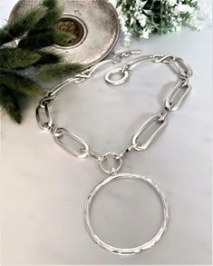 Chunky Silver Plated Chain Large O Ring Pendant Necklace Uno - Etsy Greece Everyday Silver Oval Pendant Chain Necklace, Trendy Silver Oval Link Jewelry, Trendy Handmade Silver Chain Necklace, Silver Jewelry With Chunky Round Pendant, Silver Necklace With Chunky Chain And Round Pendant, Adjustable Chunky Chain Silver Jewelry, Silver Necklace With Chunky Oval Chain, Silver Chunky Chain Round Pendant Jewelry, Silver Oval Necklace With Chunky Chain