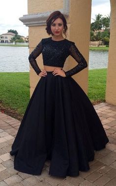 Prom Dresses For Teens Modest, Modest Prom Gowns, Dresses Sleeves, Sukienki Maksi, 2 Piece Prom Dress, Modest Prom, Prom Dress Plus Size, Salwar Kamiz, Long Sleeve Prom