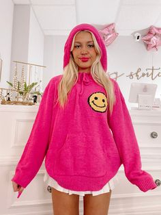 Playful Hooded Winter Hoodie, Cute High School Outfits, Sassy Shortcake, New Preppy, Fuzzy Hoodie, Emily Ann, Women's Loungewear, High School Outfits, Preppy Clothes