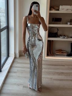 Silver maxi dress Winding Dress, Fancy Poses, Engaged Dress, Euphoria Themed Party, Silver Maxi Dress, Weddings 2024, Island Dress, Backless Bodycon Dresses, Backless Prom Dresses