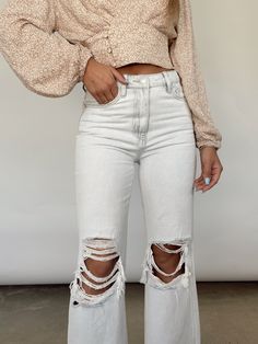 Create a statement with Lane 201's Light Wash Crop Flare Denim! These will be a best seller so add to your cart immediately! These jeans will help achieve that grunge, yet sweet look! Pair with a darker colored top to contrast the colors of the light wash jeans! High Rise Distressing On Knees And Hem Flare Fit 100% Cotton Hand Wash Cold Light Wash Flare Jeans, Cutest Clothes, Airport Outfits, On Knees, Crop Flare, Work Time, Flying Monkey Jeans, Cropped Flares, Denim Flares