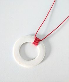 Minimalist red white ceramic necklace / circle necklace / | Etsy Simple White Round Pendant Necklace, Minimalist White Round Necklace, White Circular Necklace For Gifts, White Circular Necklace For Gift, Modern White Necklaces For Everyday, Minimalist White Circle Necklace, Porcelain Jewellery, Necklace Ceramic, Simple Pendant