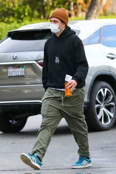 Older Mens Fashion, Justin Bieber Style, Urban Style Outfits, Outfits Hombre, Winter Outfits Men, Well Dressed Men, Robert Pattinson