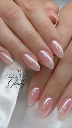 Nude Almond Nails, Nail Shimmer, Summery Nails, Casual Nails, Soft Nails, Her Nails, Elegant Nails, Minimalist Nails, Fire Nails