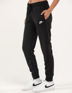 NIKE Sportswear Club Womens Fleece Sweatpants - BLACK | Tillys Nike Sweats Women, Nike Joggers Outfit, Nike Sweatpants Outfit, Nike Fleece Sweatpants, Clothes For Christmas, Outfit Ideas 70s, Hippie Outfit Ideas, Black Nike Sweatpants, Clothes For School