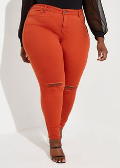 Our jeggings are going to be your new favorite go-tos that are anything but basic with cutouts at the knees framed by frayed trims. Ripped Mid-rise Jeggings For Fall, Fall Ripped Mid-rise Jeggings, Trendy Stretch Jeggings With Frayed Hem, Edgy Stretch Jeans With Frayed Hem, Ripped Stretch Jeggings For Fall, Ripped Stretch Jeggings For Spring, Spring Ripped Stretch Jeggings, Jeans Plus Size, Denim Jeggings