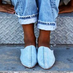 Casual Light Blue Slip-on Slippers, Casual Blue Flat Slippers, Blue Flat Slippers For Spring, Blue Slip-on Slippers For Spring, Summer Casual Slippers With Pointed Toe, Casual Summer Slippers With Pointed Toe, Casual Pointed Toe Slippers For Summer, Casual Pointed Toe Mules, Casual Spring Slippers With Pointed Toe