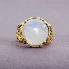 Moonstone Ring, Gemstone Ring, 18k Gold Moonstone Ring, Handmade Ring, Unique Rings, Vintage Rings, Moon stone Jewelry, Rings For Women Welcome to My shop We provide the Excellent quality Jewelry to our Customers. Customer satisfaction is our first priority. Vintage brass ring with beautiful design. Handmade Items Product:- Ring Material:- Brass, 952 Sterling Silver Gemstone:- Rainbow Moonstone We have 925 Sterling silver rings in all size for both men and women. We always use precious and semi precious gemstone for making jewelry. If you have any design in your mind so please let us know we will try our best to made it( For customization Making charges will apply). we give fast delivery service. If you have any questions or problem please contact us :- (naruto100798@gmail.com) Thank you. Moon Stone Jewelry, Rings Moon, Gold Moonstone Ring, Unique Rings Vintage, Ring Couple, Couple Wedding Rings, Midi Ring, Couple Ring, Rainbow Moonstone Ring