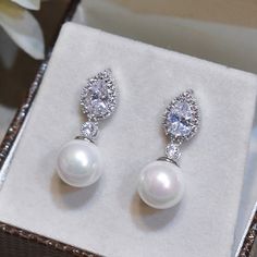 |200001034:367#E2080 Minimalist Outdoor Wedding, Bridal Earrings Pearl, Wedding Bridal Jewellery, Crystal Accessories, Trendy Earrings, Pearl Earrings Dangle, Members Only, Bridal Pearls, Modern Earrings