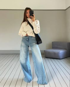 2023 Jeans Outfits For Women, Denim Jeans Trend 2023, Cuffed Jeans 2023, Jeans Trend 2023 Women, Wide Leg Jeans Outfit 2023, Baggy Jeans Over 40, Trendy Jeans 2023 Women, Wide Leg Jeans Outfit Fall 2023, Jeans 2023 Trends Women