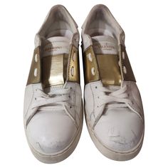 Valentino Garavani white and gold leather studs sneakers totally made in italy in size 39 Valentino Garavani Sneakers, Valentino Sneakers, Studded Sneakers, Valentino Shoes, Cute Simple Outfits, Gold Leather, Simple Outfits, Valentino Garavani, Tap Shoes