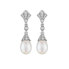 Pearl and Diamond Deco Drop Earrings in 18K White Gold Art Deco Pearl Earrings, Dakota Schiffer, Premiere Outfits, Diamond Pearl Earrings, Earrings Pearl Drop, Costume Jewelery, 3 Earrings, Reservoir Dogs, Aesthetic Accessories