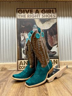 Designed in collaboration with 26x World Champion Cowboy Trevor Brazile, the Relentless collection of Futurity boots is a modern take on tradition for today's cowgirl. With a cutter toe, roughout foot, and bright, bold shaft, this punchy pair is guaranteed to turn heads. Superior comfort and stability, plus an extra layer of heel-to-toe cushioning, keeps you on your toes. Trevor Brazile, Whisky Barrel, Western Store, Cowgirl Boot, Cowgirl Western, Western Cowgirls, Western Home Decor, Western Boot, World Champion