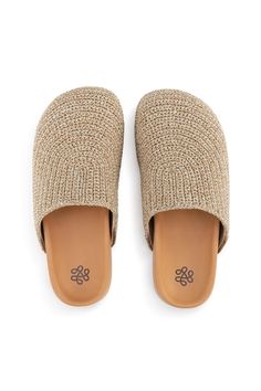 Effortless, comfortable and sustainably made, these classic clogs are a year-round essential. Featuring a fuss-free backless design set atop a smooth leather footbed, you’ll love the Bolinas for all-day wear, whether you’re staying in or heading out. Exterior: Hand-crochet, Recycled Polypropylene Yarn Interior: Cotton Jersey Lining, Leather Slip-on entry REPREVE recycled crochet string, Leather insole, Padded footbed Backless Design, The Sak, House Shoes, Clogs Shoes, Market Bag, Staying In, Leather Slip Ons, Mule Clogs, Pharmacy Gifts