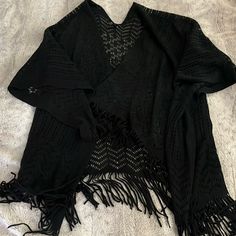 Nwot - Multi Use Shawl!! One Size S- Xl Casual Open Knit Poncho, Casual Black Summer Poncho, Black One Size Poncho For Beach, Casual Black Cardigan For Vacation, Black One Size Beach Poncho, Black Beach Poncho One Size, Chic Black Beach Cardigan, Casual Open Knit Poncho One Size, Casual One Size Open Knit Poncho