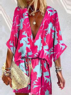 Vintage Print Loose Two Piece Suits Summer Casual V-neck Pullover Tops & Drawstring Lace-up Shorts Sets Women 3/4 Sleeve Outfits Bohemian V-neck Sets For Spring, Two-piece V-neck Beach Set, Summer Sets With 3/4 Sleeve, Summer Two-piece V-neck Set, V-neck Floral Print Beach Sets, Casual V-neck Sets For Brunch, Multicolor V-neck Beachwear Sets, Pink V-neck Sets For Vacation, Multicolor V-neck Beach Sets