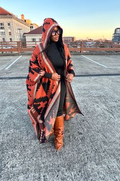 RESTOCKED Hooded Winter Open Front Poncho - Cinnamon Chocolate Black T – All Diva Things Black Woman Winter Fashion, Fall Kimono Outfit, Poncho Outfits For Women, Winter Kimono Outfit, Winter Fashion Black Women, Venus Pisces, Erykah Badu Style, Hooded Kimono, Coat Styling