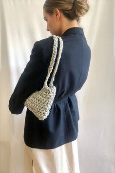 Elegant Handheld Bucket Bag With Single Shoulder Strap, Trendy Gray Evening Shoulder Bag, Elegant Evening Bag With Single Shoulder Strap, Chic Everyday Crochet Clutch Bag, Chic Crochet Crossbody Mobile Phone Bag, Elegant Evening Shoulder Bag With Long Strap, Elegant Beige Crochet Crossbody Bag, Chic Crochet Clutch Bag, Elegant Everyday Handmade Shoulder Bag