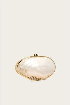 Bags – CULT GAIA Cult Gaia Clutch, Cult Gaia Bag, Iridescent Shell, My Style Bags, Gift Wrapping Inspiration, Shell Bag, Glam Chic, Shades Of Beige, Cult Gaia